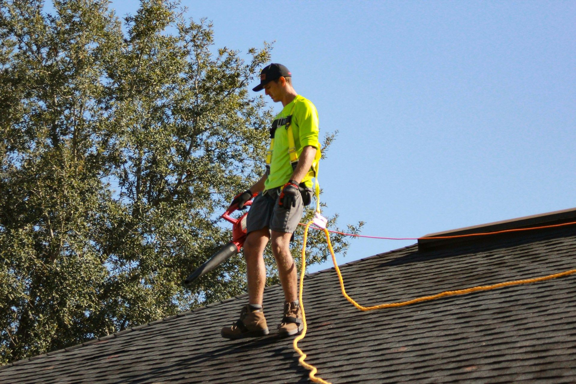 Cleaning Steep Shingle Roofs